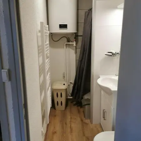 Joyeuse, Appartement De 27M2 Joyeuse